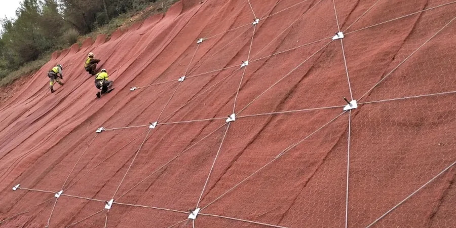 Slope Stability Analysis in League City: Technical Requirements and Local Soil Challenges
